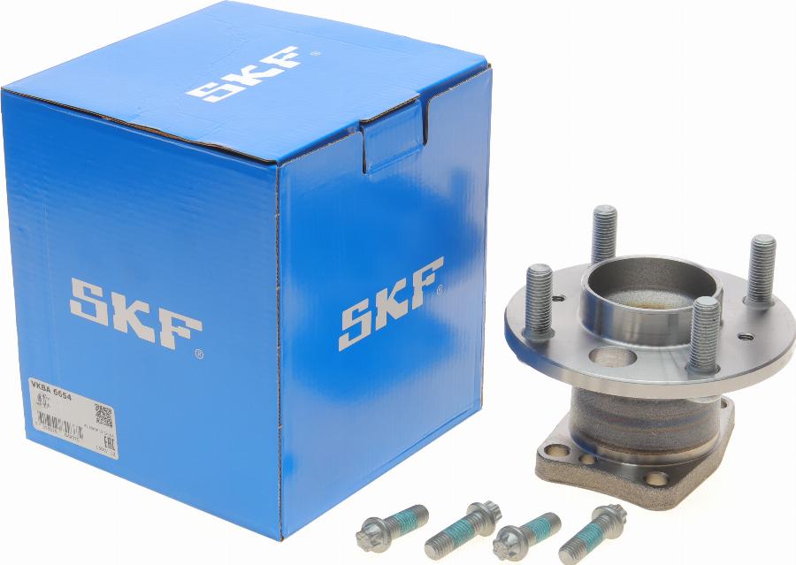 SKF VKBA 6654 - Set rulment roata aaoparts.ro