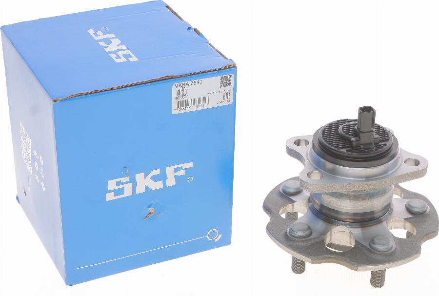 SKF VKBA 7541 - Set rulment roata aaoparts.ro