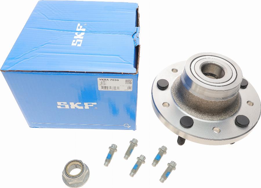 SKF VKBA 7030 - Set rulment roata aaoparts.ro