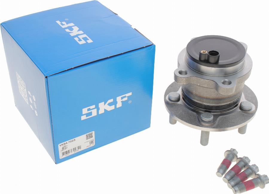 SKF VKBA 7023 - Set rulment roata aaoparts.ro