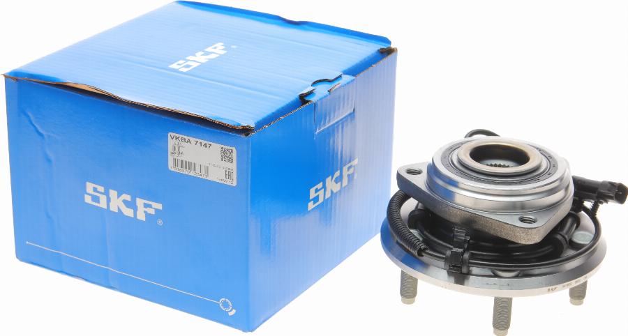 SKF VKBA 7147 - Set rulment roata aaoparts.ro