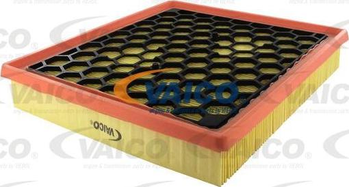 VAICO V40-0404 - Filtru aer aaoparts.ro