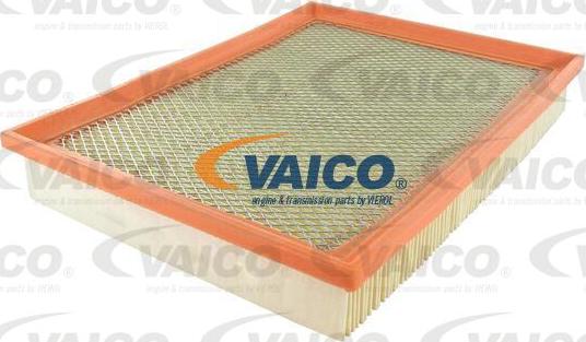 VAICO V40-0859 - Filtru aer aaoparts.ro