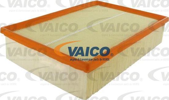 VAICO V40-0779 - Filtru aer aaoparts.ro