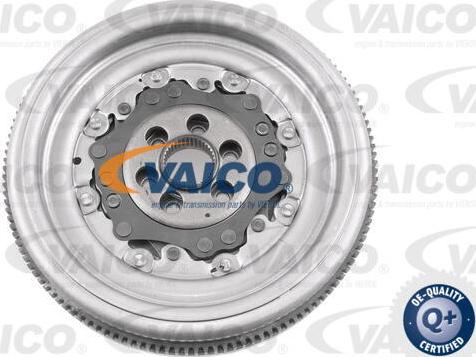 VAICO V10-6720 - Volanta aaoparts.ro