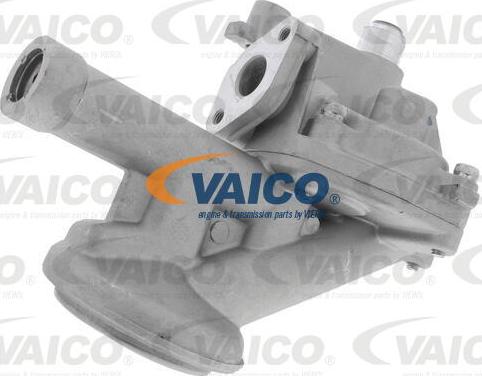 VAICO V10-0588 - Pompa ulei aaoparts.ro