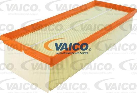 VAICO V10-0621 - Filtru aer aaoparts.ro