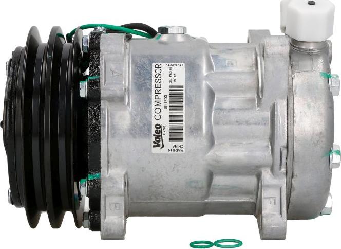 Valeo 811700 - Compresor, climatizare aaoparts.ro