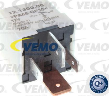 Vemo V40-71-0005 - Releu, pompa combustibil aaoparts.ro