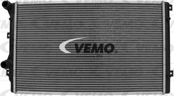 Vemo V15-60-5067 - Radiator, racire motor aaoparts.ro