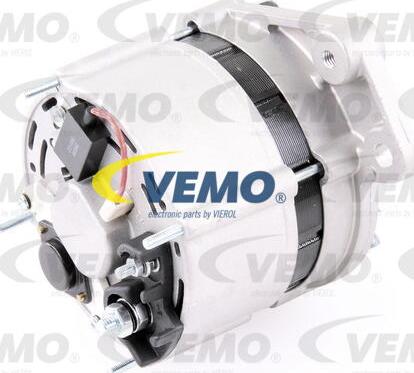 Vemo V10-13-34990 - Generator / Alternator aaoparts.ro