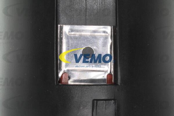 Vemo V10-70-0032 - Capac distribuitor aaoparts.ro