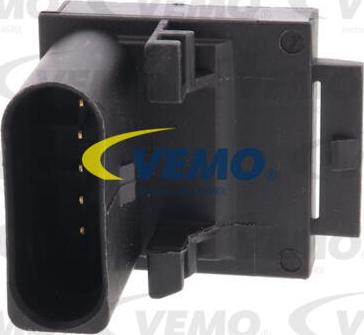 Vemo V10-73-0490 - Comutator, actionare ambreiaj (Tempomat) aaoparts.ro