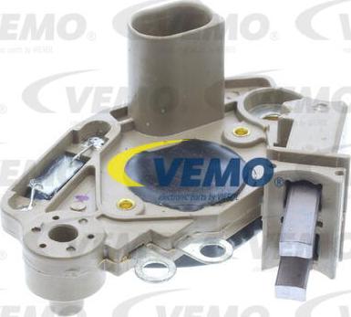 Vemo V10-77-1017 - Regulator, alternator aaoparts.ro