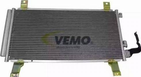Vemo V32-62-0019 - Condensator, climatizare aaoparts.ro