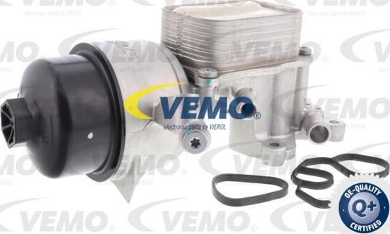 Vemo V20-60-0078 - Radiator ulei, ulei motor aaoparts.ro