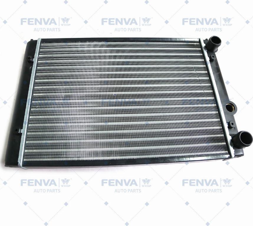 WXQP 320051 - Radiator, racire motor aaoparts.ro