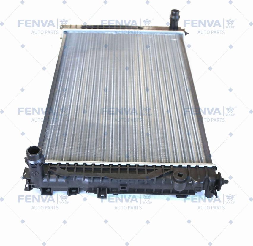 WXQP 320141 - Radiator, racire motor aaoparts.ro